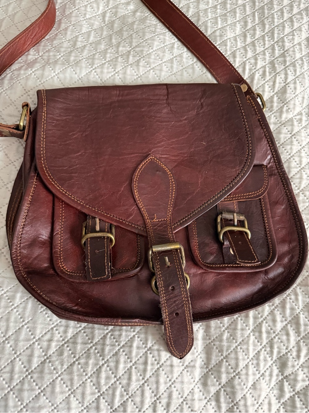 Vintage Brown Leather Crossbody Bag - Timeless Saddle Style